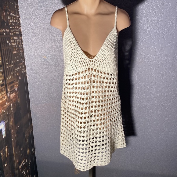 URBAN OUTFITTERS - dress: cream open knit strappy mini w sheer bottom - L - Picture 2 of 16